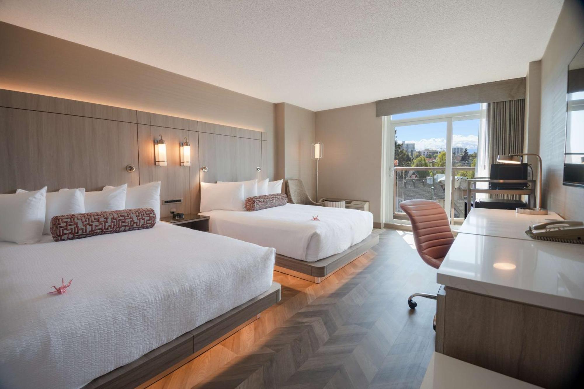 โคสต์ วิกตอเรีย โฮเทล แอนด์ มารินา บาย เอพีเอ Hotel ภายนอก รูปภาพ