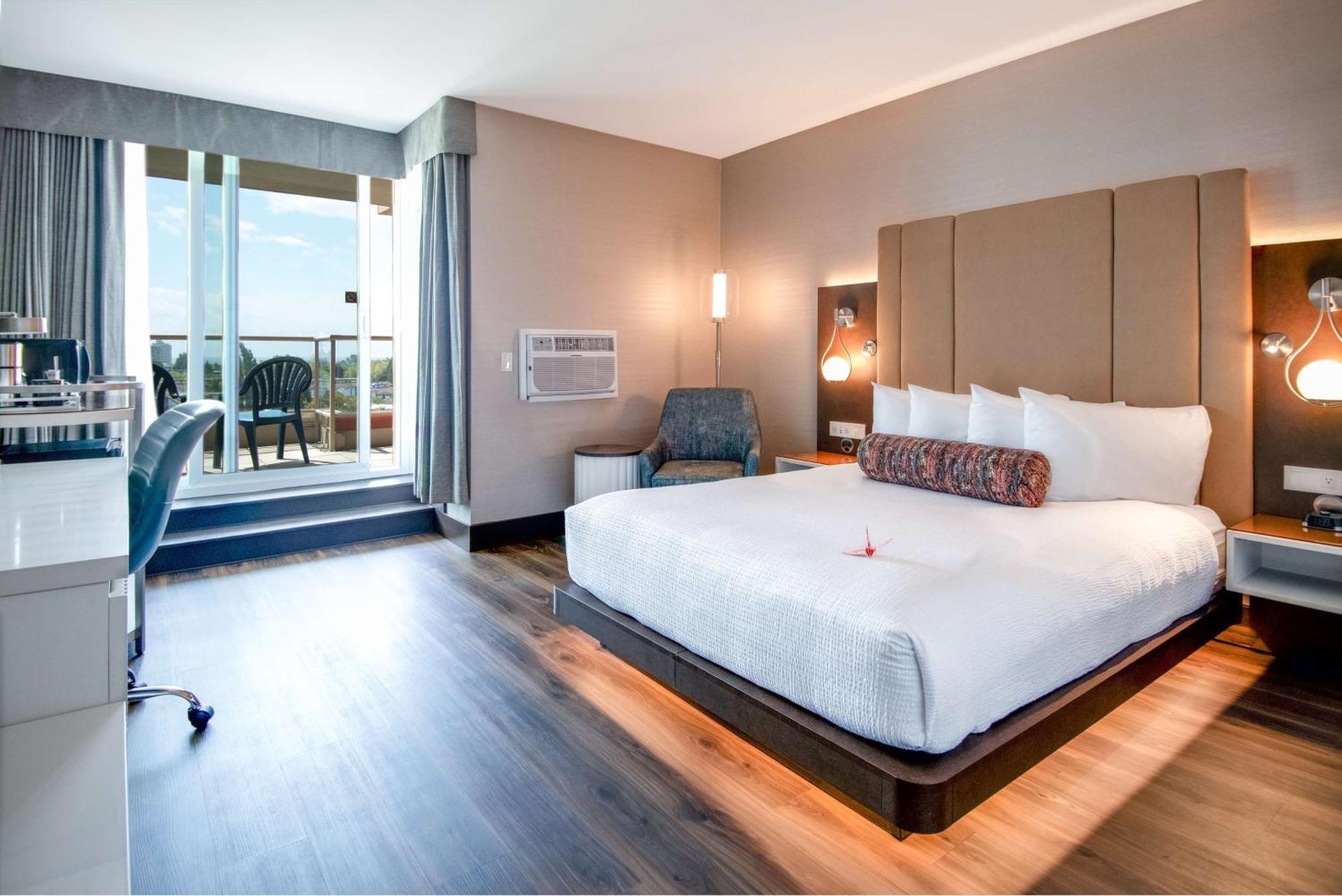 โคสต์ วิกตอเรีย โฮเทล แอนด์ มารินา บาย เอพีเอ Hotel ภายนอก รูปภาพ